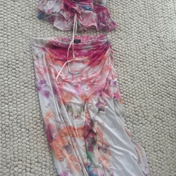 AFRM Pink and Orange Floral Set REVOLVE - Picture 16 of 16